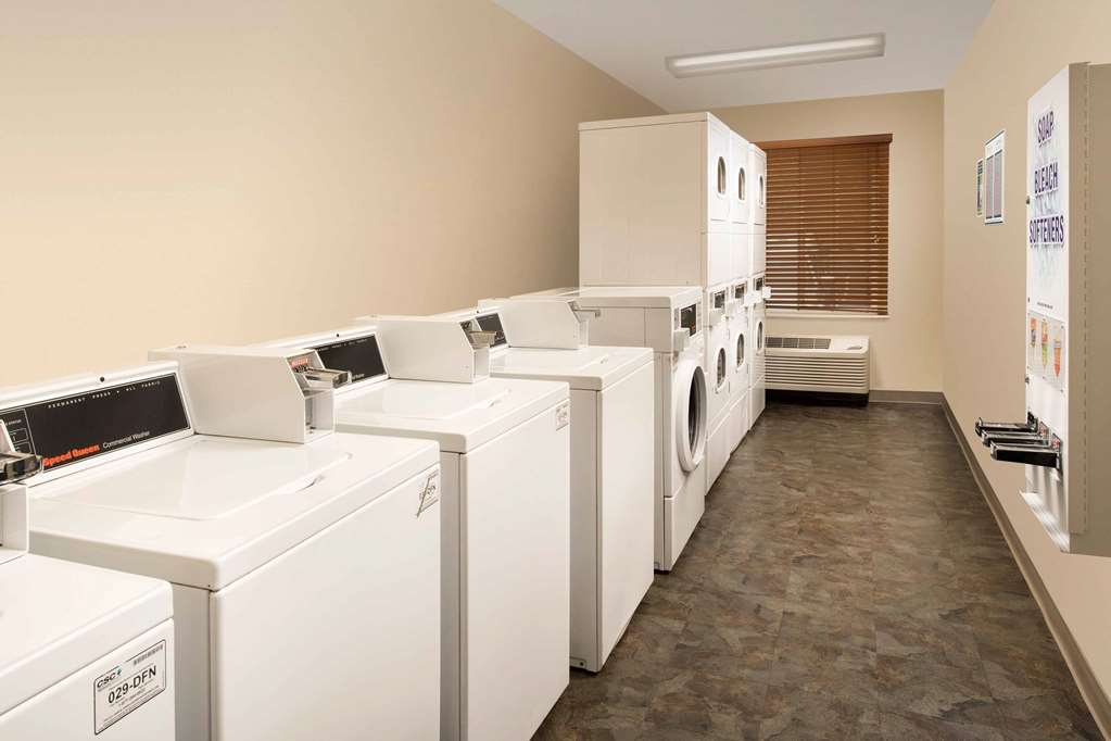 WoodSpring Suites Spartanburg Duncan - photo 16