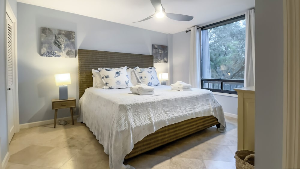 1045 Caravel Court at Sea Pines Resort Hilton Head Island - photo 3