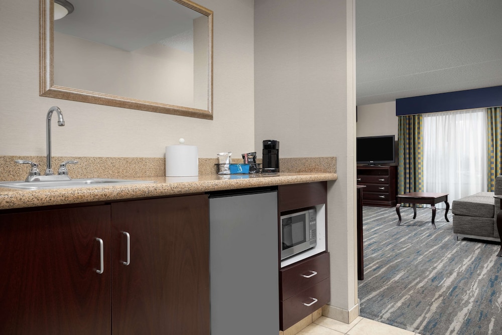 Hampton Inn Syracuse Clay - photo 14