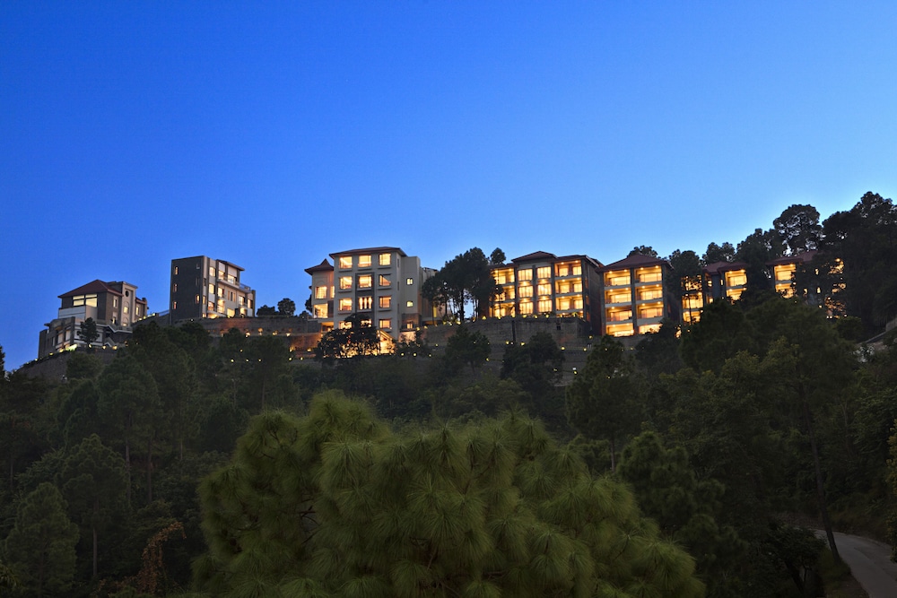 Fortune Select Forest Hill Kasauli Member ITC Hotels' Group — hotel in Solan