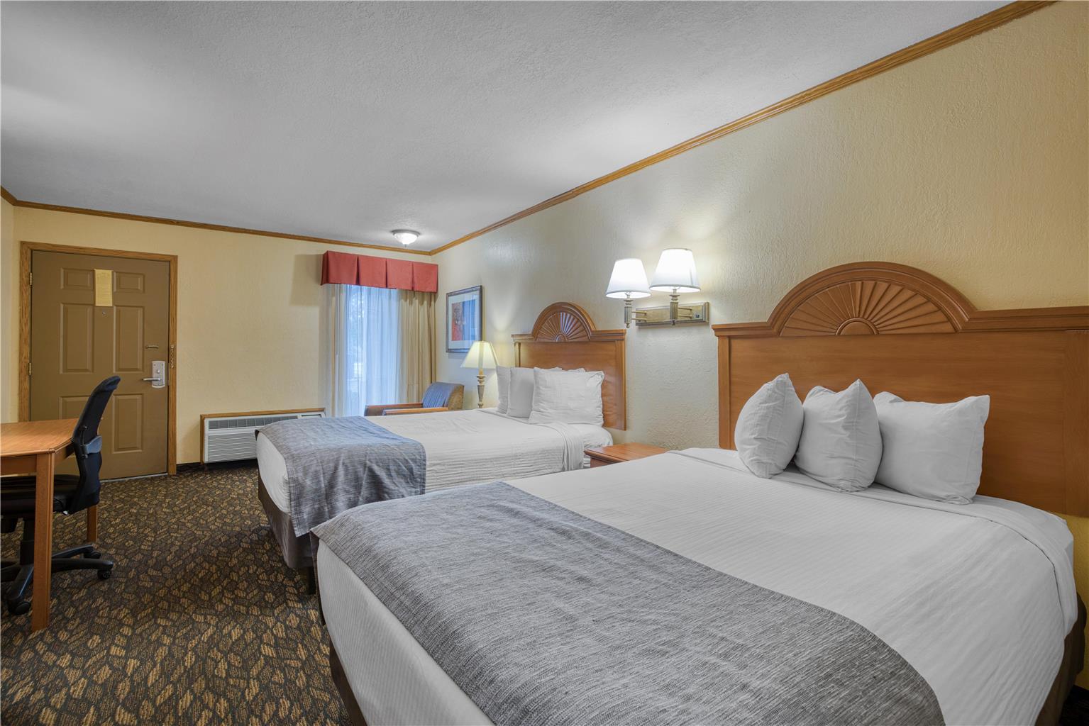 SureStay by Best Western Kansas City Country Inn North - photo 9
