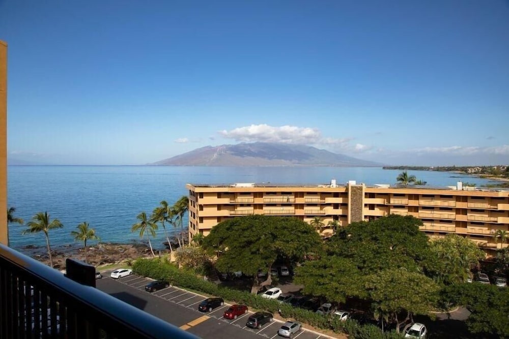 Mana Kai Maui Resort #405c 2 Bedroom Condo - photo 25