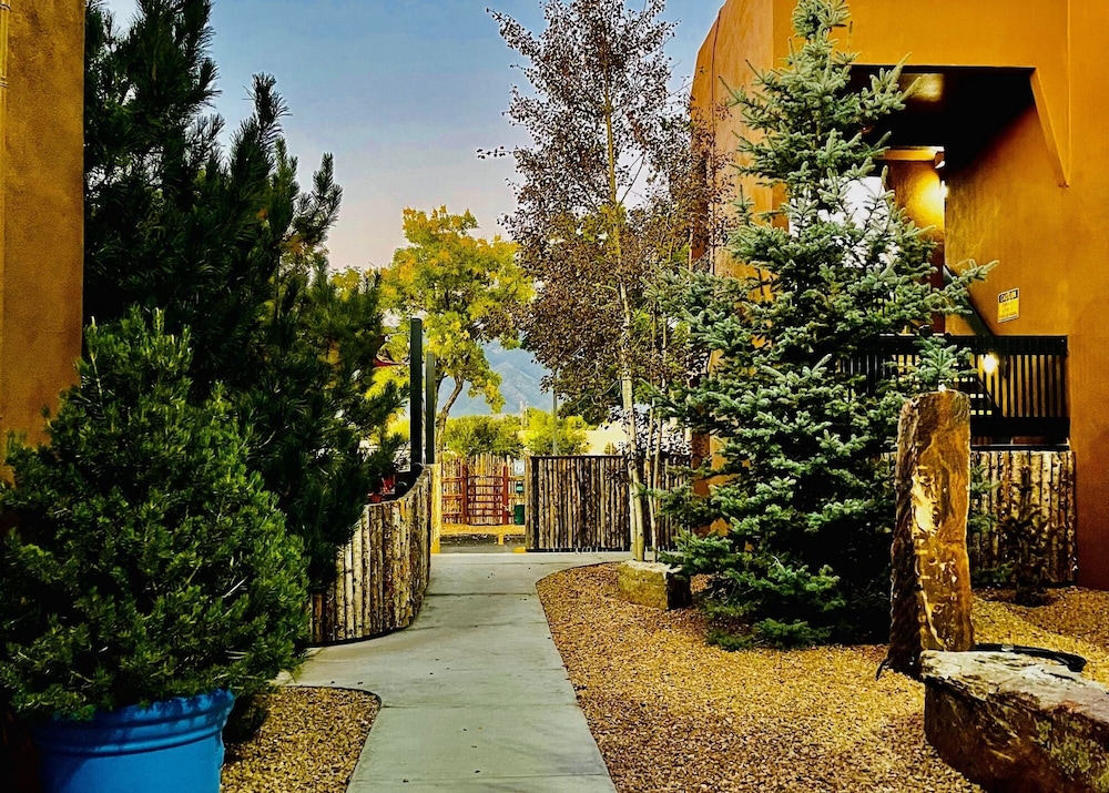 Taos Valley Lodge - photo 67