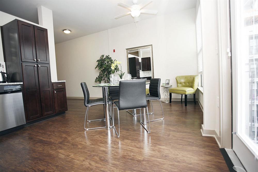 1505 Demonbreun By Sitsquare Suites - photo 13
