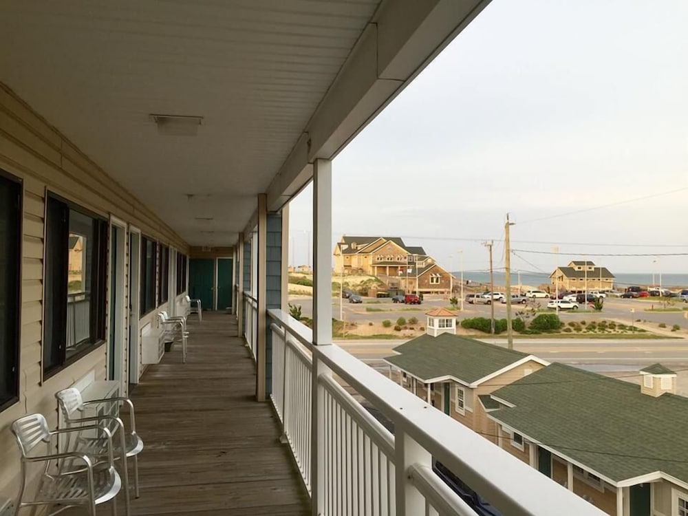 Seahorse Inn and Cottages - photo 33