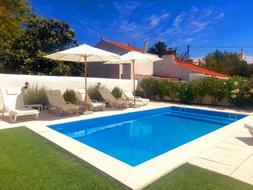 Quinta da Calma with pool and BBQ — hotel in Boliqueime