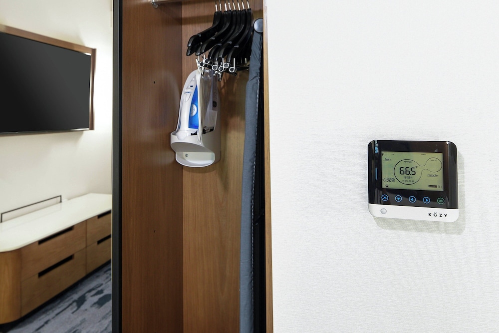 Fairfield Inn & Suites by Marriott Ontario Rancho Cucamonga - photo 16