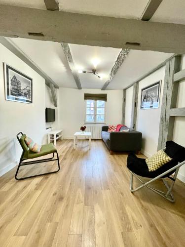 Strasbourg magnifique appartement centre ville Petite France — 4-Star Luxury Hotel in Strasbourg, France