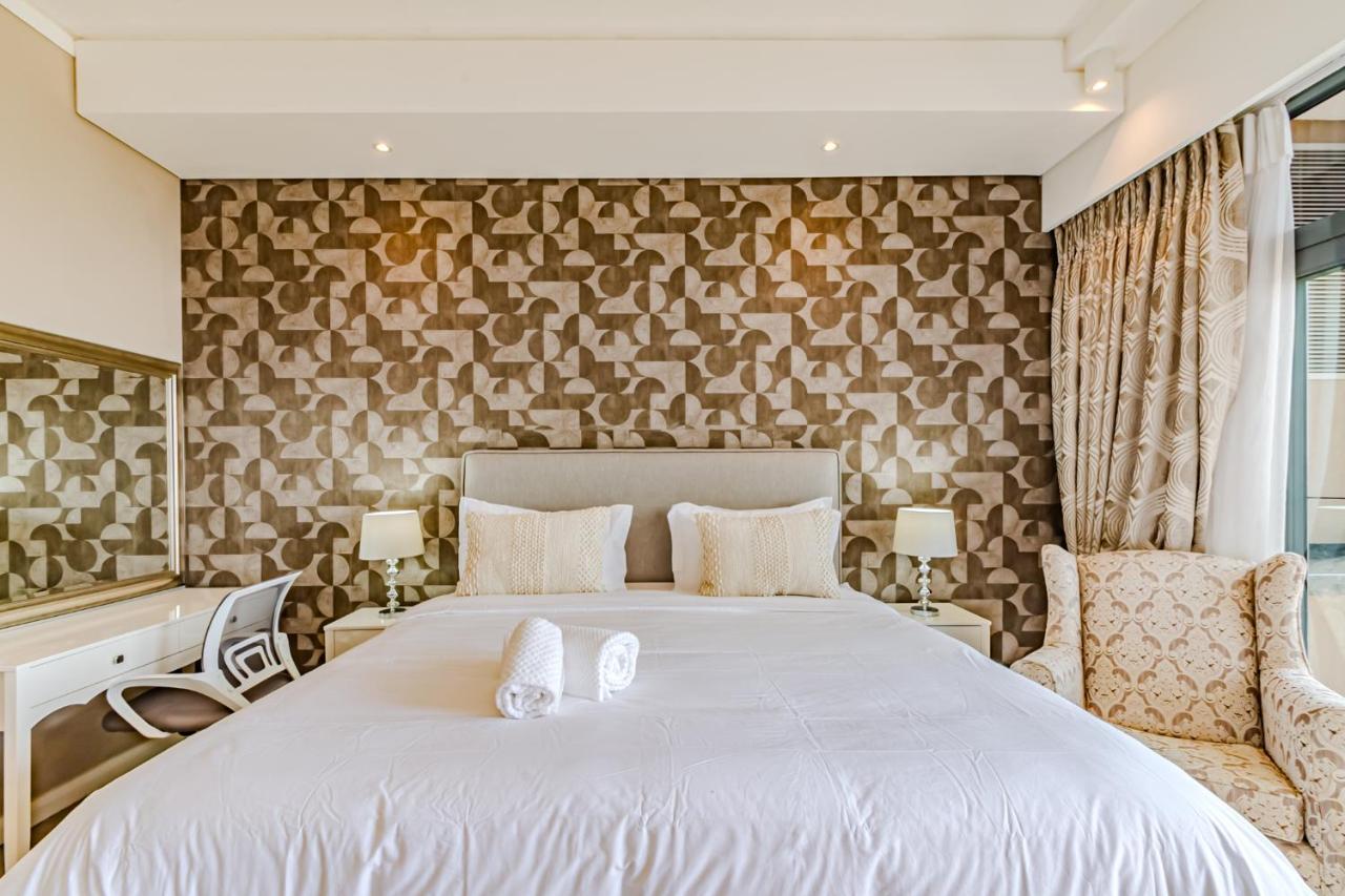 1403 Menlyn Maine Trilogy in Pretoria, South Africa