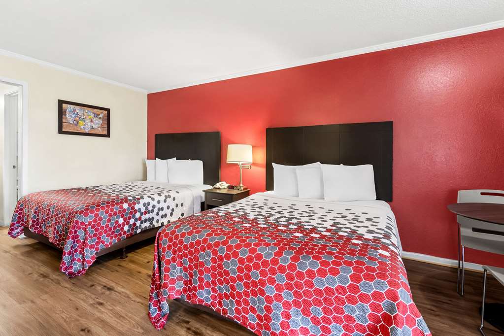 Econo Lodge St. George - photo 14