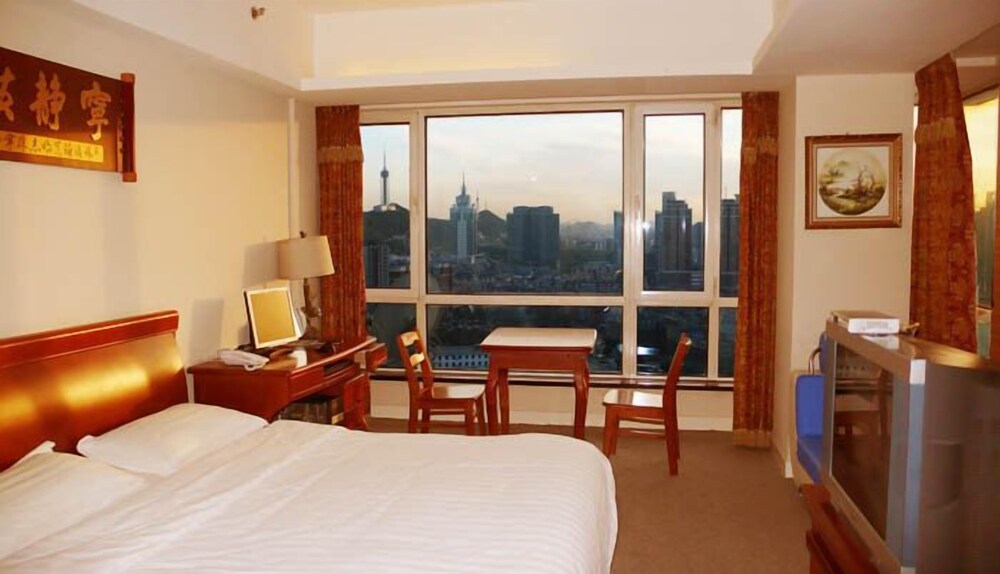 Younghwa Hotel - last minute hotel in Dalian