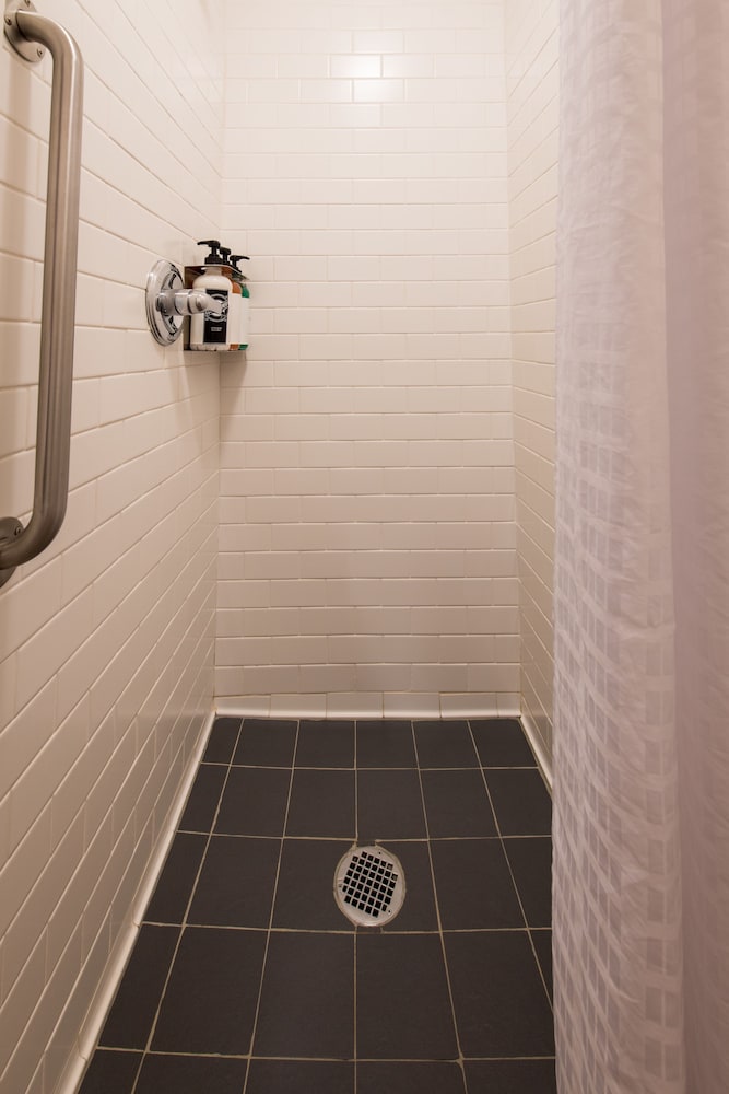 The Herbert Hotel - photo 36