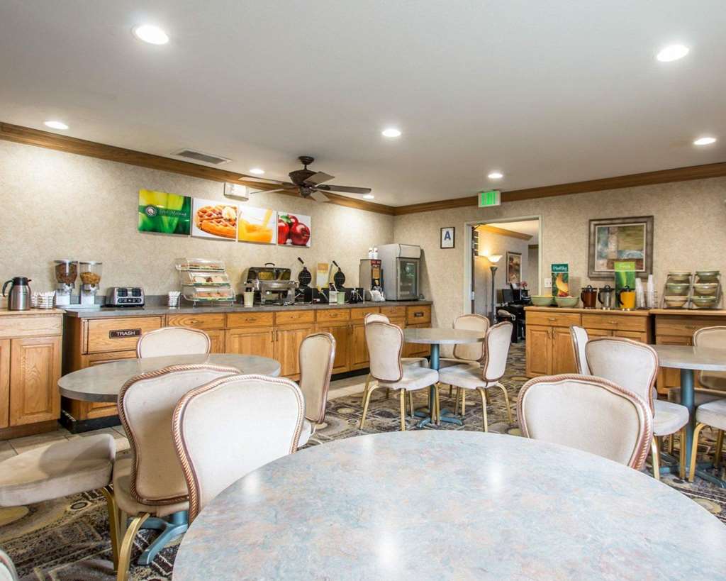 Quality Suites San Diego Otay Mesa - photo 30