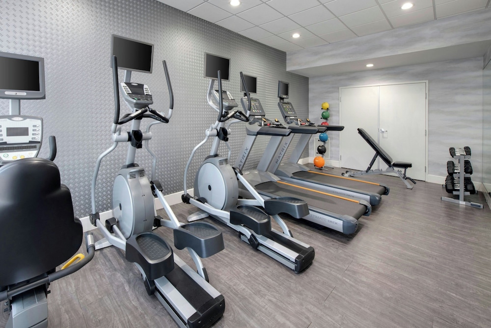 Fairfield Inn & Suites by Marriott Columbia Downtown - photo 17