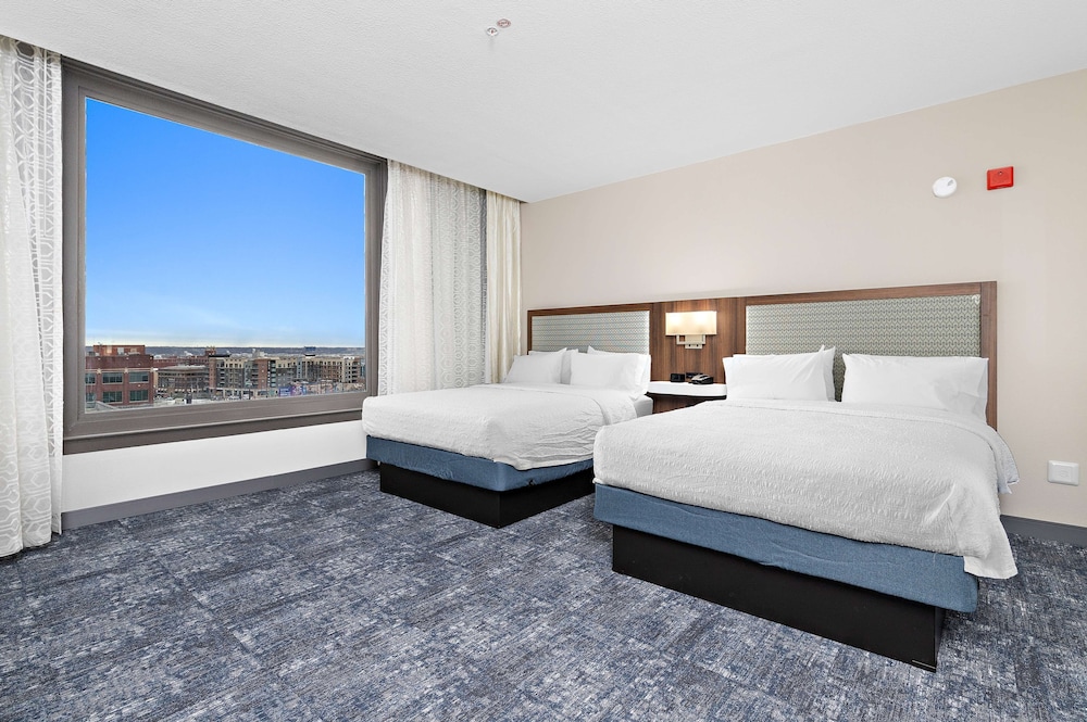Hampton Inn Kansas City Downtown Financial District - photo 9
