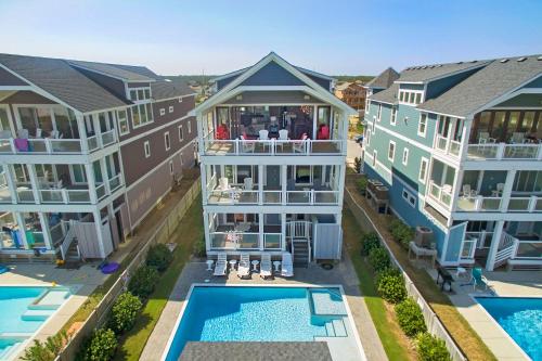 Go Your Own Wave - carbon neutral hotel in Nags Head