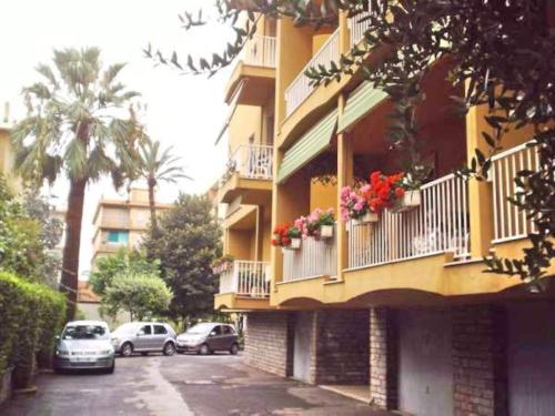 Bordighera centro molto tranquillo — 4-Star Luxury Hotel in Bordighera, Italy