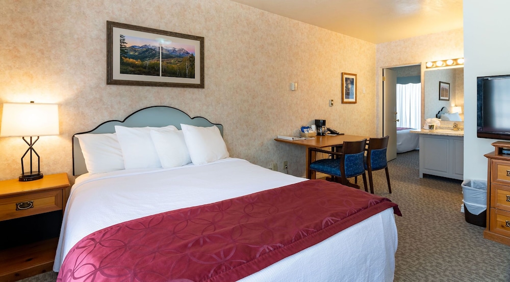 Swiss Alps Inn - photo 24