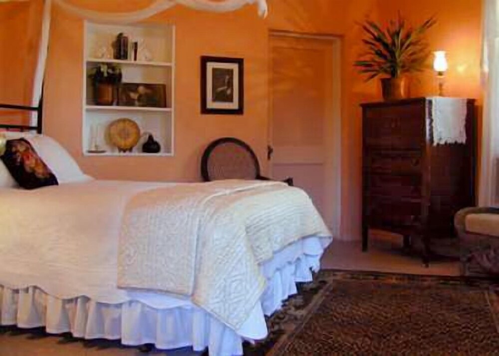 Rancho Sonora Inn - photo 4