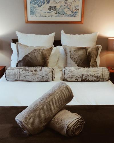 The Wild Olive Sanctuary Accommodation - last minute hotel in Unknown City