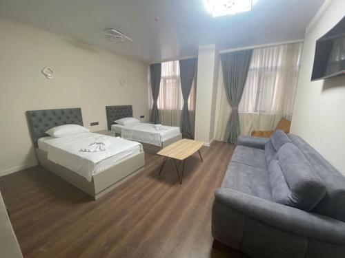 Rumi Hotel