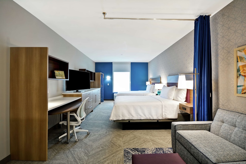 Home2 Suites by Hilton Plano Legacy West - photo 15