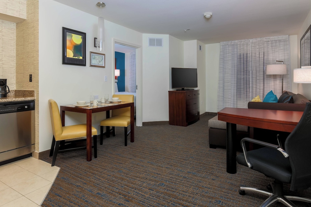 Residence Inn by Marriott Dallas Arlington South - photo 13