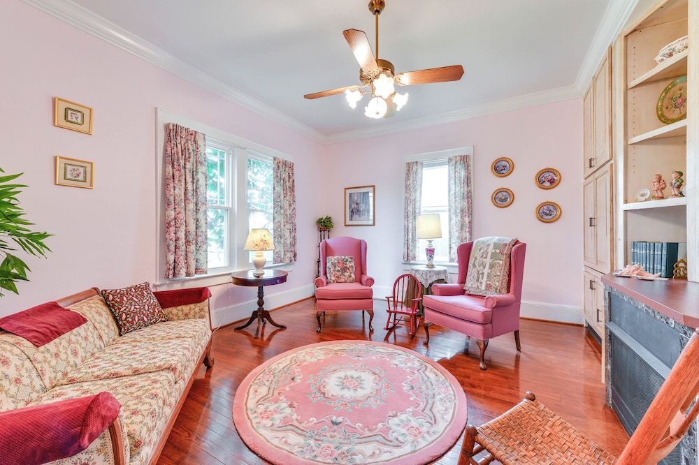 Elegant And Spacious Retreat About 18 Mi To Lake Norman — hotel in Lincolnton