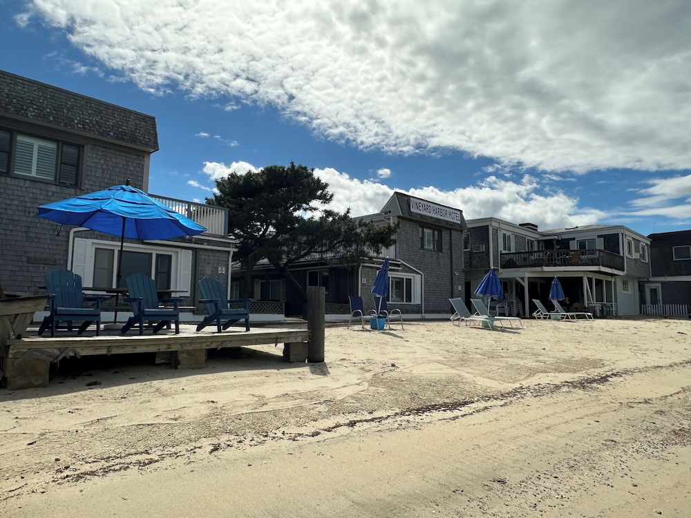 Vineyard Harbor Motel Private Beach - photo 344