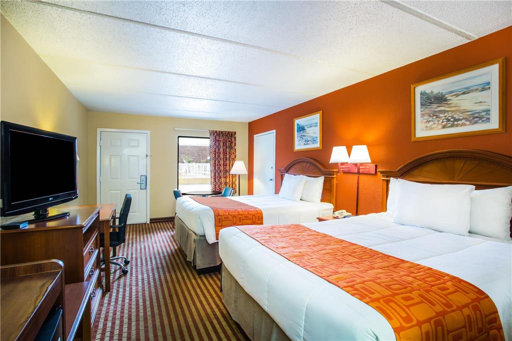 Howard Johnson by Wyndham Panama City - photo 5