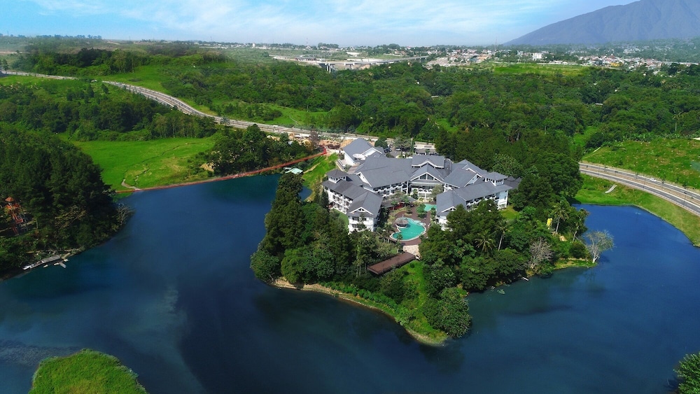 Lido Lake Resort By MNC Hotel in Bogor, Indonesia