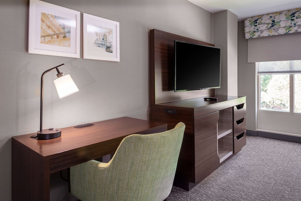 Hampton Inn & Suites Arlington Crystal City DCA - photo 14