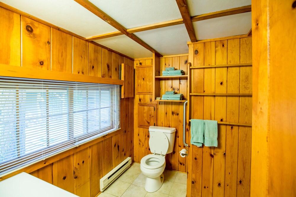 Ludlow's Island Resort - photo 39