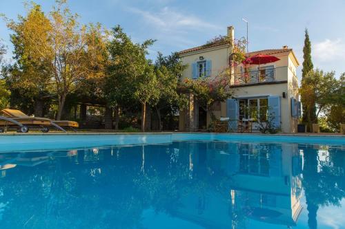 Sea View Pool Villa with Independent Guest house — 4-Star Luxury Hotel in Aegina, Greece