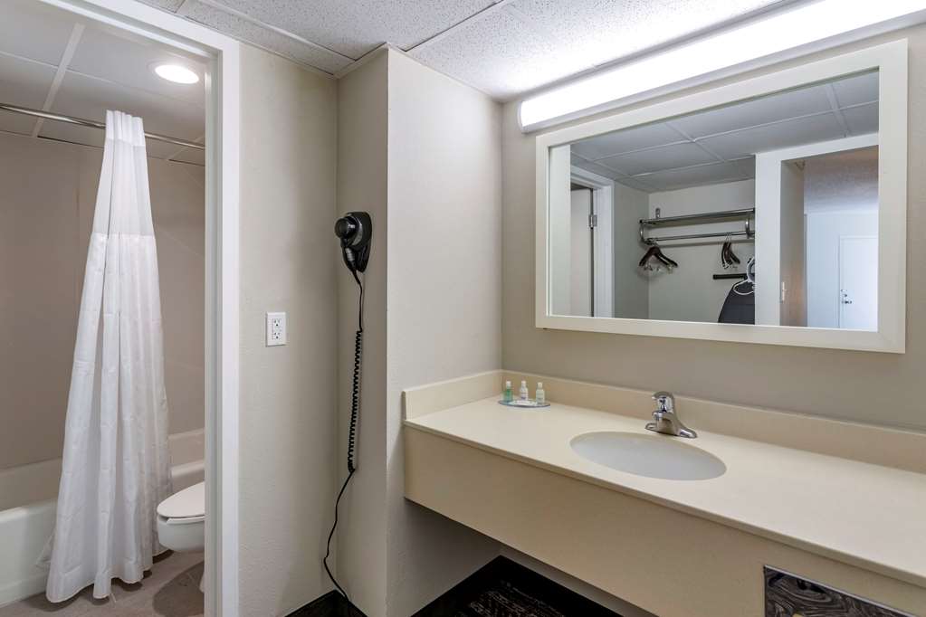 Clarion Inn Sheffield Muscle Shoals - photo 19