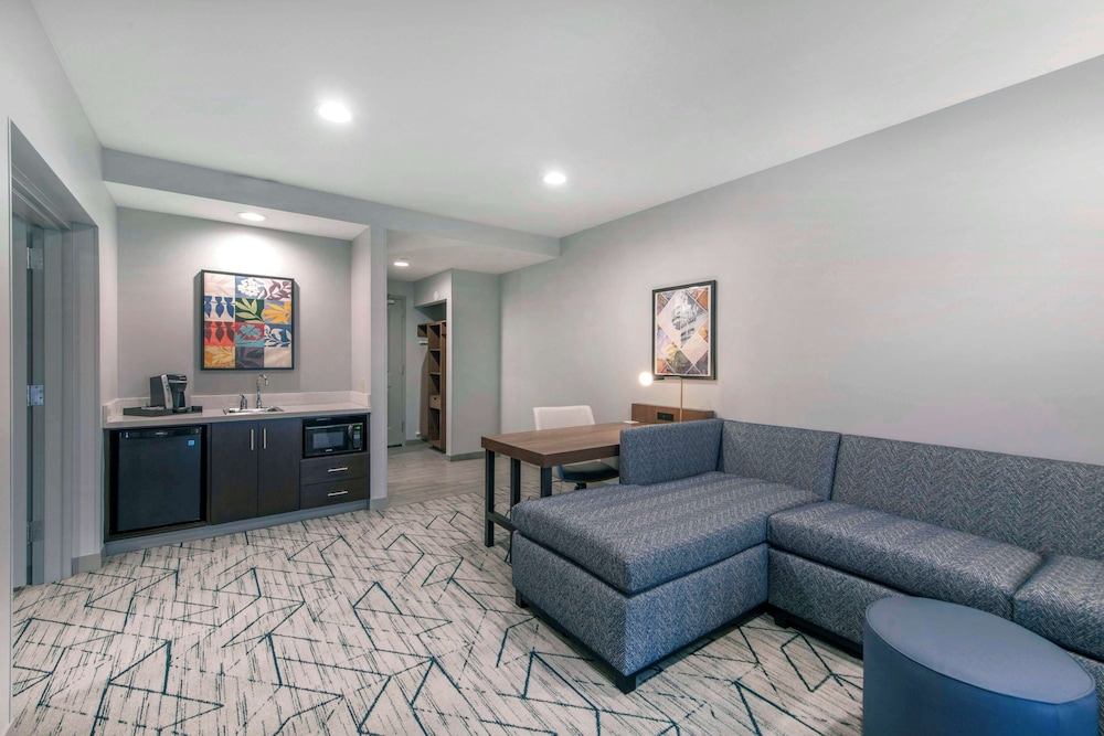 Hilton Garden Inn Raleigh Cary - photo 34