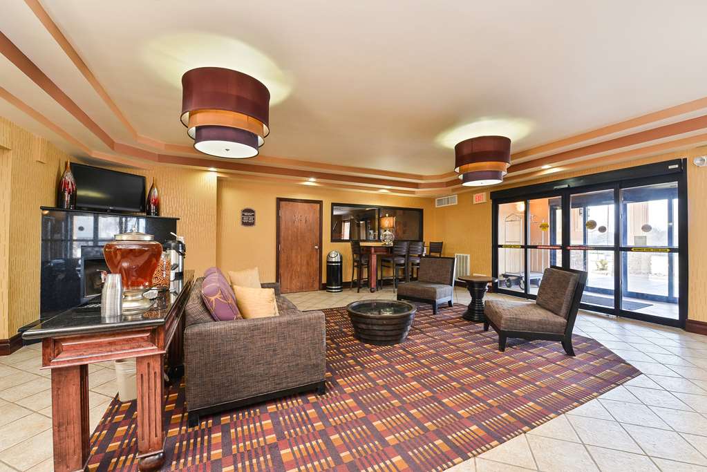 Best Western Plus Midwest Inn & Suites - photo 19