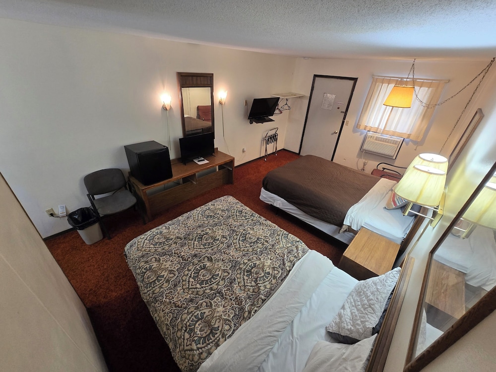 Oyo Sandman Inn - photo 28