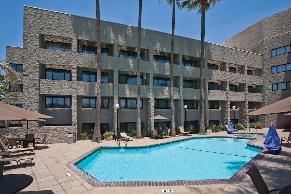DoubleTree by Hilton Los Angeles Rosemead - photo 41