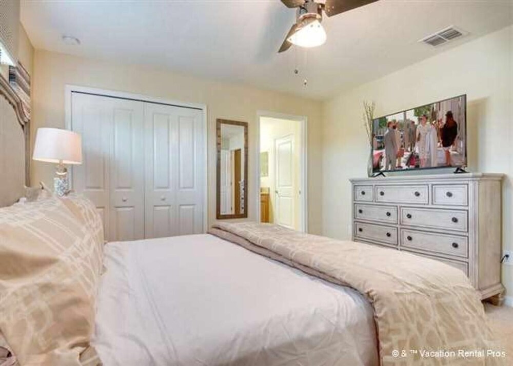 Storey Lake 4902 Clock by Fairytale VR - photo 8