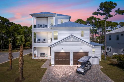 Vacation Station With Private Pool And Lsv - last minute hotel in Destin