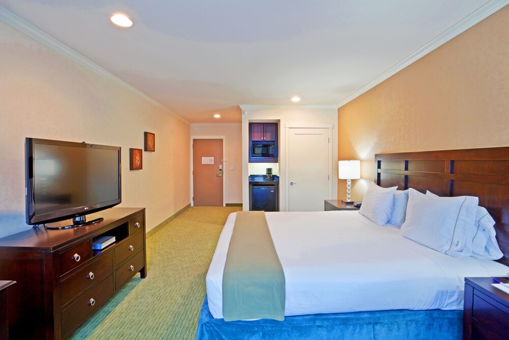 Holiday Inn Express Hotel & Suites Puyallup by IHG - photo 6