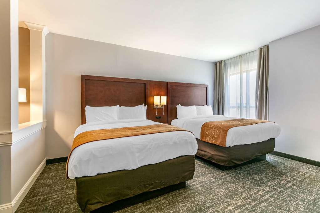 Comfort Suites North Tupelo - photo 20