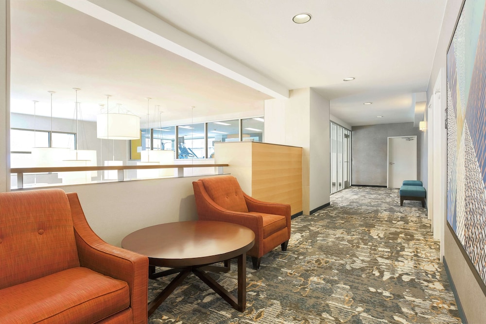 Hampton Inn & Suites Denver Tech Center - photo 4