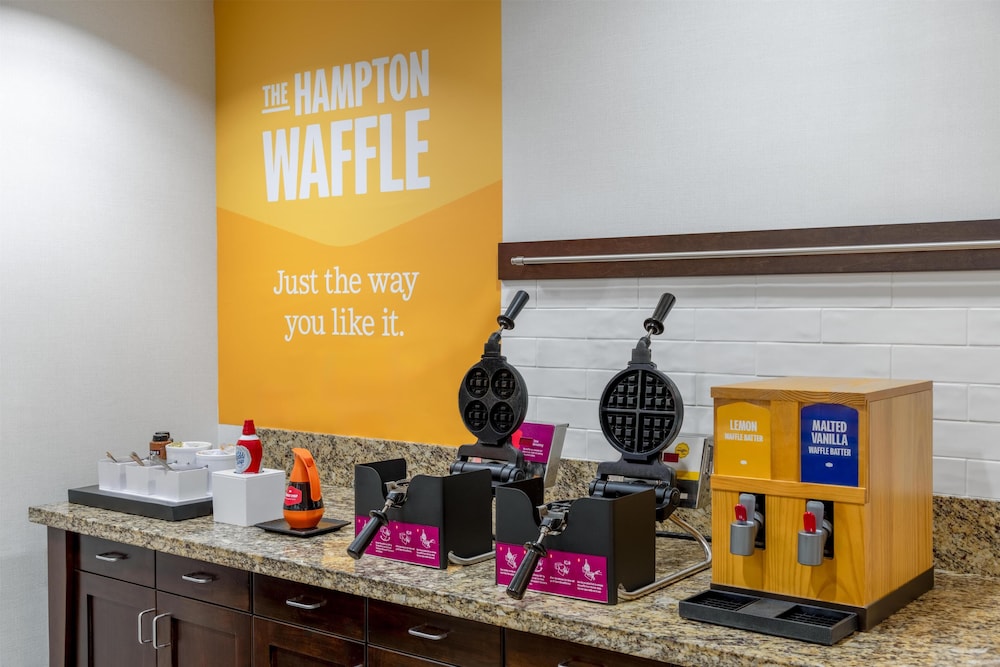 Hampton Inn & Suites Coconut Creek - photo 68