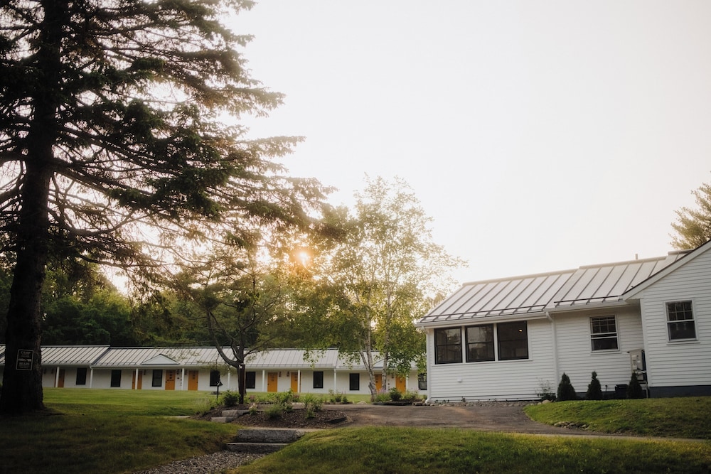 Ducktrap Motel - photo 117