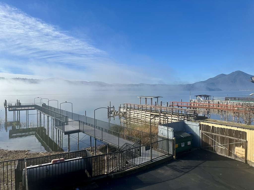Americas Best Value Inn & Suites Clearlake Wine Country - photo 30