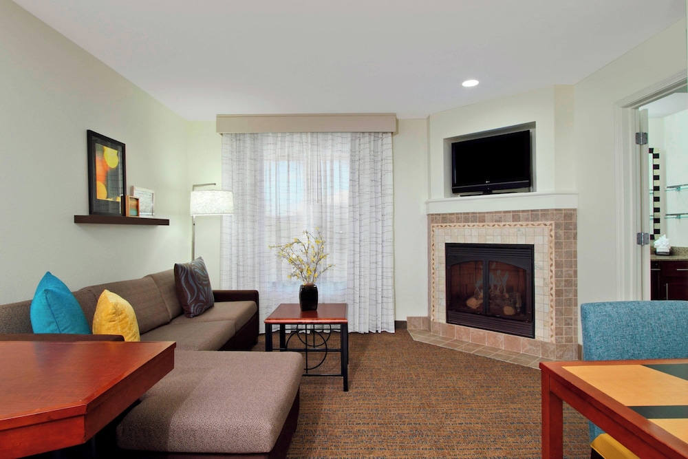 Residence Inn Phoenix Glendale Sports & Entertainment District - photo 26