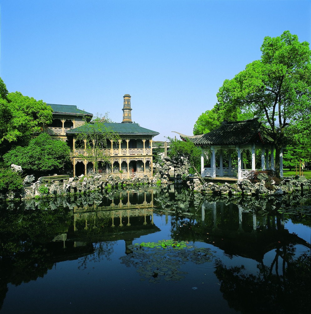 Zhejiang Xizi Hotel — 4-Star Luxury Hotel in Hangzhou, People's Republic of China