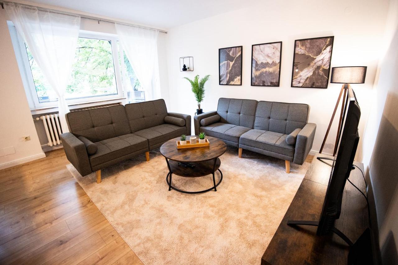 ME LIVING Bad Pyrmont Innenstadt 10 Meter Balkon — 4-Star Luxury Hotel in Bad Pyrmont, Germany